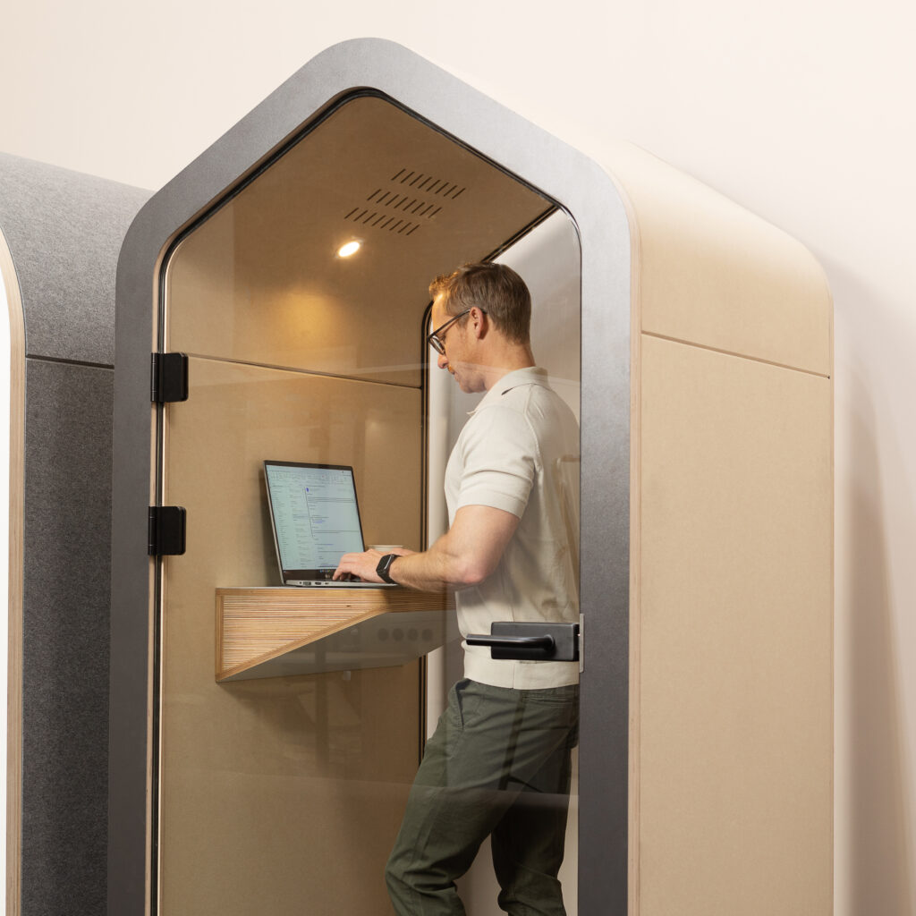 IMG_0178-Edit_Retouched_HighRes