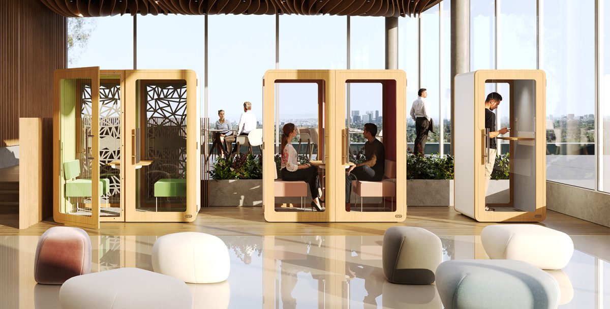 Trois cabines acoustiques installées dans un open space